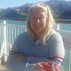 Meet your Posher, Lisa